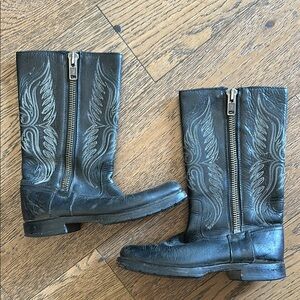 FRYE AND CO. Black Western Cowboy Grunge Boots with Silver Zipper